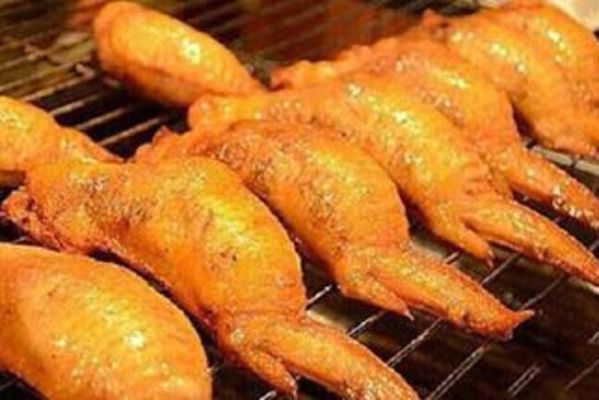 長(zhǎng)沙哪里學(xué)雞翅包飯技術(shù)好（圖）_6