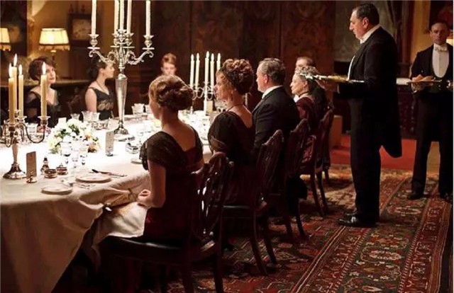 三套輕奢歐美風餐廳配色秘籍 德維爾商城定制家具（圖）_1