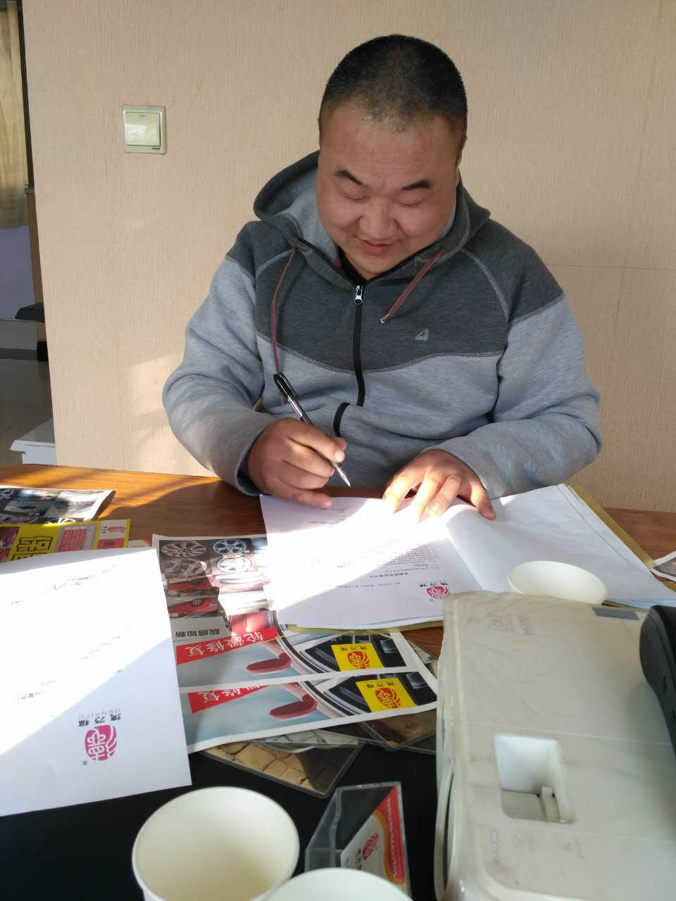 德乃福公司重慶，河北，河南，山東加盟商簽約合作_2