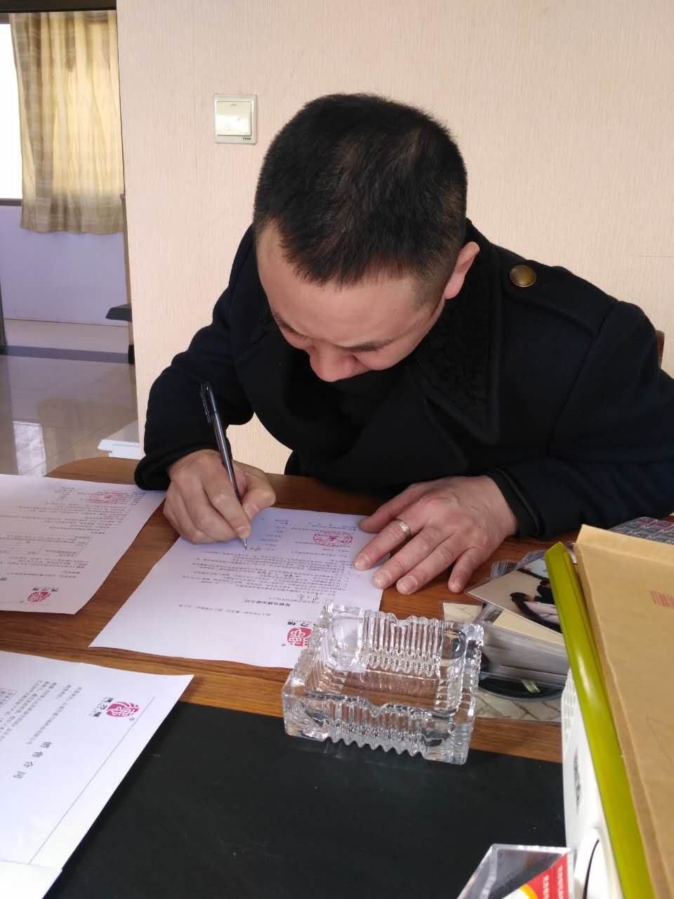 德乃福公司重慶，河北，河南，山東加盟商簽約合作_4