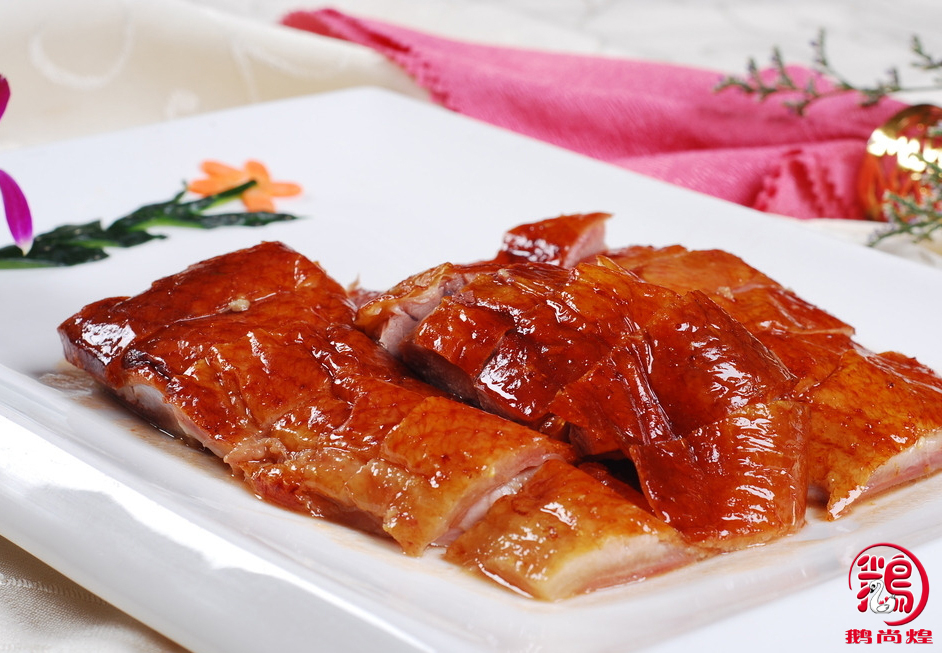 廣式燒臘培訓(xùn)哪里好-首先廣州鵝尚煌專業(yè)燒臘培訓(xùn)_1