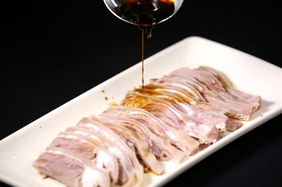 北京加盟開羊雜割店，九品羊湯營養(yǎng)豐富_1