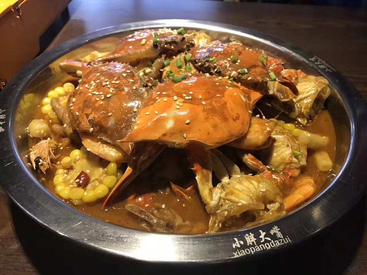 北京肉蟹煲加盟哪个好，小胖大嘴肉蟹煲深受食客喜爱（图）_1