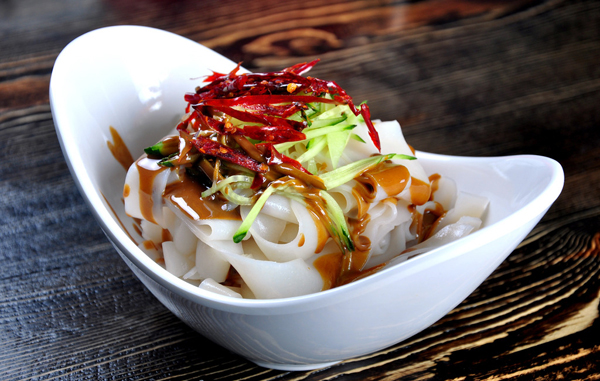 怎么做涼皮，在哪有培訓(xùn)的地方（圖）_3