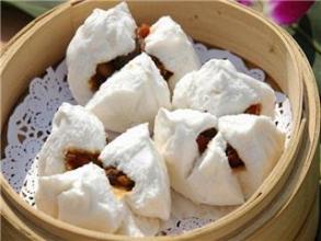 包子油條哪里學(xué)，專業(yè)培訓(xùn)包子饅頭的制作（圖）_1