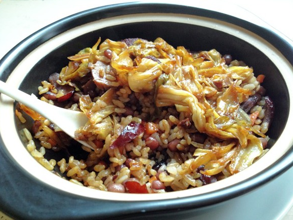 中山哪里能學(xué)做正宗廣式煲仔飯多少錢（圖）_1