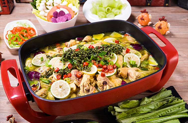 專業(yè)雞火鍋 嘻哈雞火鍋加盟怎么樣（圖）_1