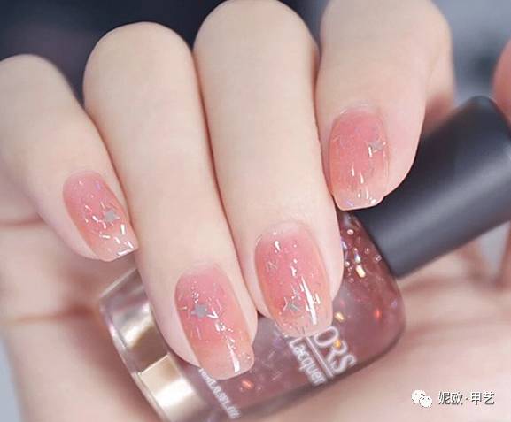 開美甲店關(guān)鍵的是什么_1