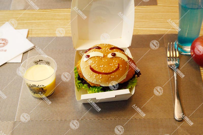 AA國際動漫：如何開一家漢堡加盟店？_2