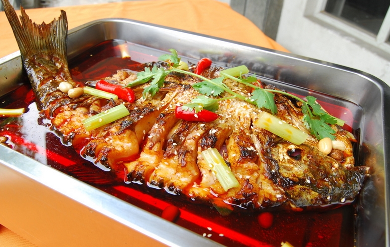 萬聚烤魚店加盟費(fèi)用是多少 加盟總部熱線（圖）_2