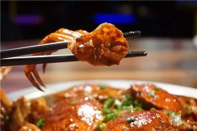 北京加盟肉蟹煲价格，小胖大嘴肉蟹煲挑战你的味蕾（图）_1