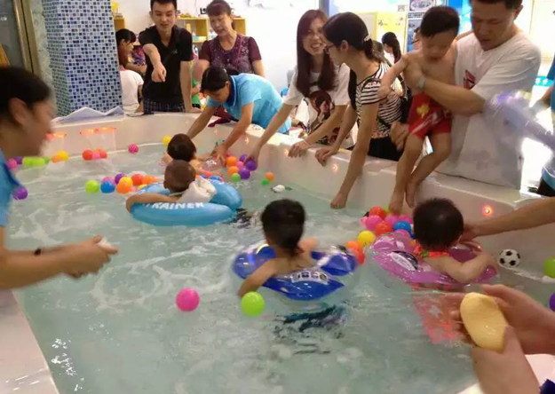 新生兒游泳館加盟店 火爆的加盟項(xiàng)目（圖）_1