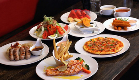 左鄰優(yōu)舍西餐廳加盟費_2