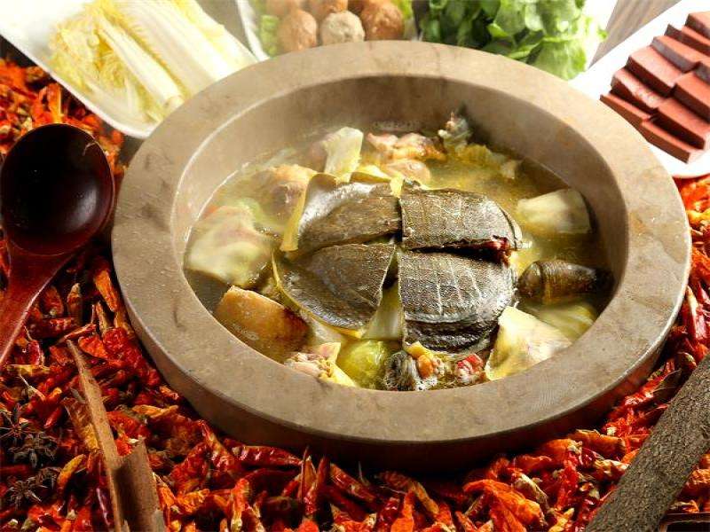 無(wú)漁倫比蒸汽石鍋魚(yú)加盟費(fèi)多少（圖）_1