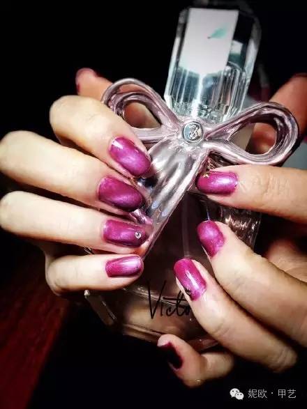 怎么做美甲店？_1