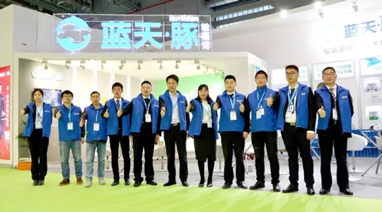 藍(lán)天豚硅藻泥“墻”勢(shì)來襲，引爆2017上海建博會(huì)（圖）_1