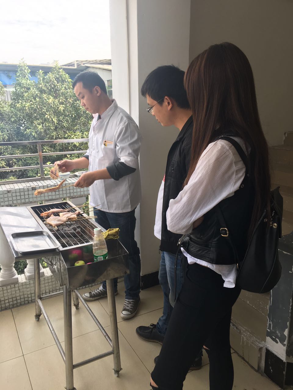 哪里有學(xué)做木炭燒烤 ，木炭燒烤培訓(xùn)班（圖）_1