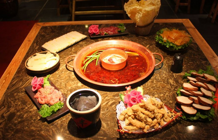 巴渝風時尚火鍋加盟費_2