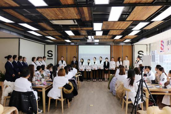 韓國皮膚管理培訓(xùn) 韓綺繡美業(yè)讓學(xué)員夢想絢爛開啟！_2