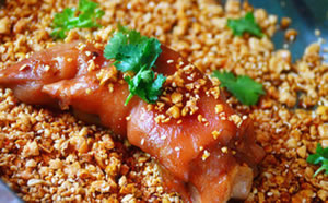 請問廣州哪里可以學(xué)做烤豬蹄多少錢（圖）_2