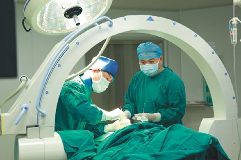 當(dāng)下髓核溶解術(shù)改善腰椎間盤突出很受歡迎_3