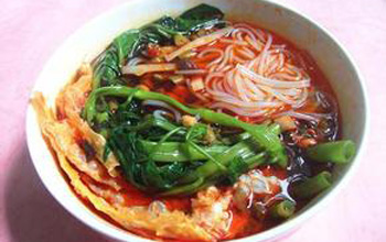 岳陽哪里有柳州螺螄粉技術(shù)培訓(xùn)（圖）_3