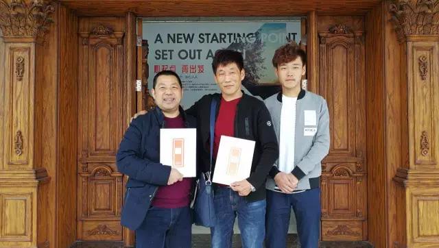 開心木門再發(fā)力 一天連簽兩城，四川蓬安、山東即墨加盟開心木門（圖）_3