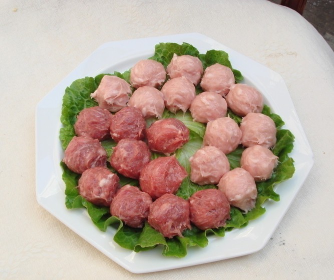 廣西哪里有學(xué)手打牛肉丸培訓(xùn)（圖）_1