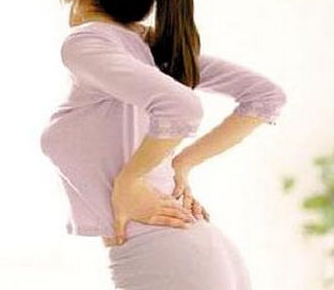 腰間盤突出疼痛真難受，學(xué)會這幾招有效預(yù)防_1