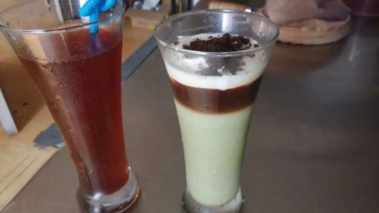 奶蓋茶哪里有有學(xué)，冷飲奶茶技術(shù)培訓(xùn)（圖）_1