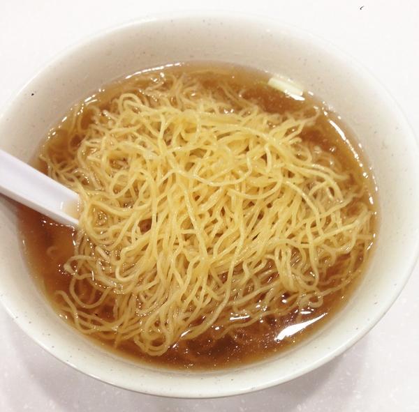 香港有哪些經(jīng)營數(shù)十年，又一直保持好的美食老店？_3