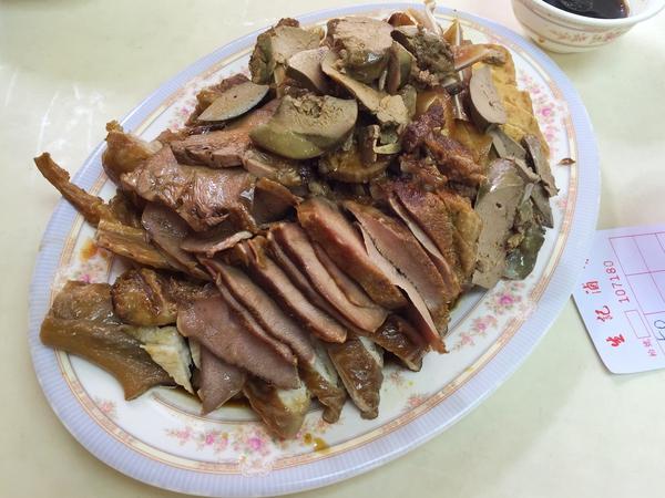 香港有哪些經(jīng)營數(shù)十年，又一直保持好的美食老店？_13