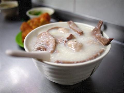 香港有哪些經(jīng)營數(shù)十年，又一直保持好的美食老店？_14