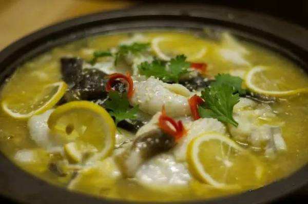 檸檬酸菜魚(yú)加盟哪家好?九兩魚(yú)1-3萬(wàn)5平開(kāi)店（圖）_1