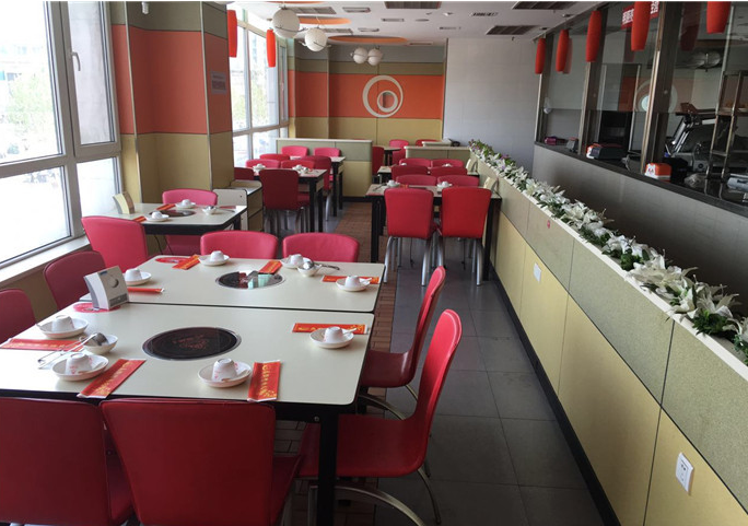 鼎酷時尚火鍋加盟總部電話（圖）_3