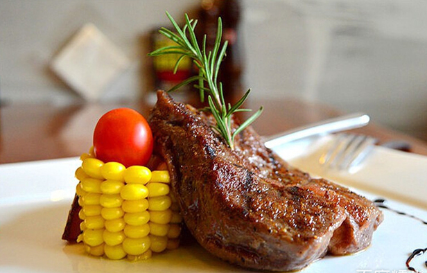 萊慕客牛排店加盟費多少錢（圖）_1