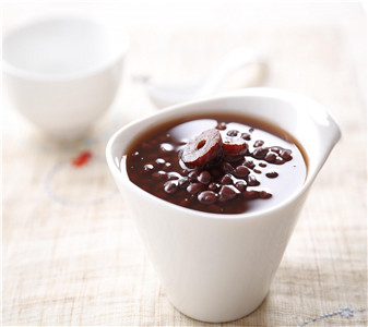 開個(gè)奶茶加盟店可以賺錢嗎？（圖）_1