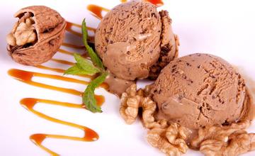 冰淇淋車加盟，意冰客贏取財富（圖）_1