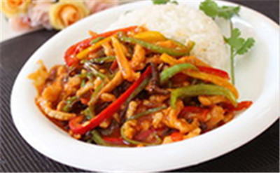 開一家憨妮蓋澆飯加盟店怎樣？_1