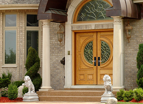 爸爸很忙，裝了把手機門鎖后發(fā)現(xiàn)三個女兒...（圖）_1