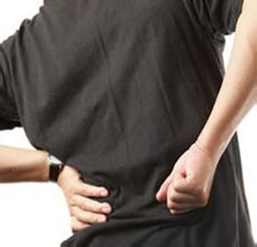 腰椎間盤(pán)突出如何鍛煉治改善果最好呢？_1