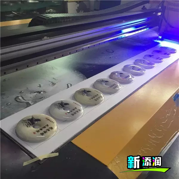 2017年用新添潤(rùn)UV平板打印機(jī)最賺錢的十大行業(yè)排名_8