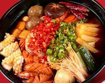 回轉(zhuǎn)自助火鍋加盟 北京一代椒雄冒菜加盟費（圖）_2