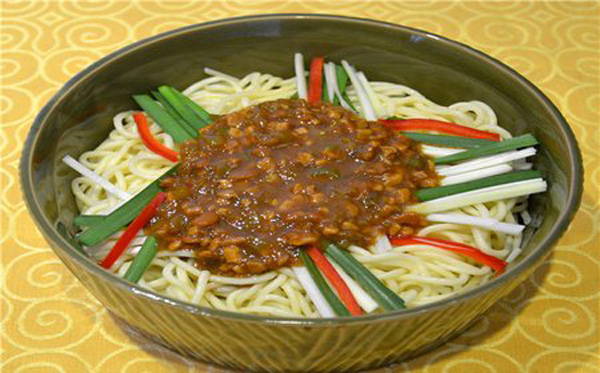 正宗炸醬面技術(shù)培訓(xùn)哪里有，學(xué)費(fèi)多少（圖）_1