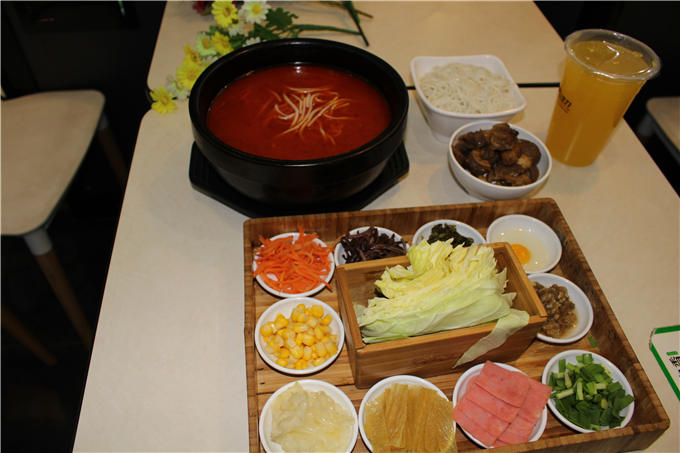 過橋米線加盟費多少錢（圖）_2