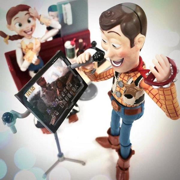 不想被大家看到！胡迪警長私生活照片曝光_3