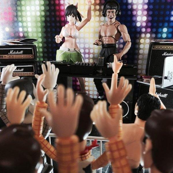 不想被大家看到！胡迪警長私生活照片曝光_7