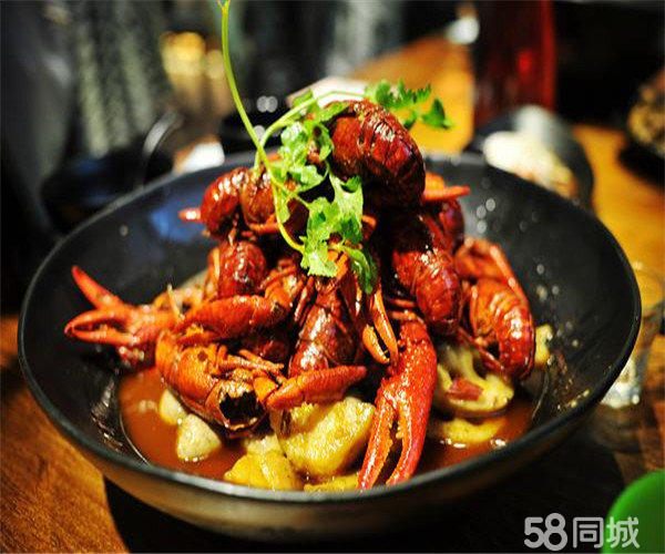 嘻哈雞火鍋加盟費多少錢特色炒雞店中菜館加盟（圖）_4