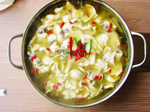 2017特色小吃培訓砂鍋酸菜魚（圖）_1