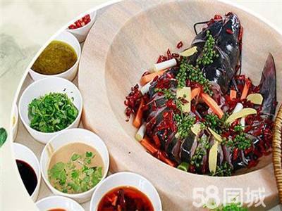 紅滿天蒸汽石鍋魚加盟紅滿天石鍋魚火鍋加盟費多少（圖）_4